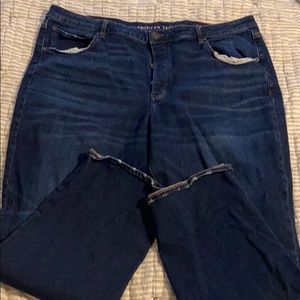 AMERICAN EAGLE JEANS! Size 22 long. New w/o tags!